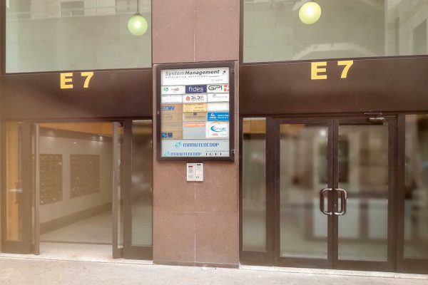 Centro tricologico Napoli esterno