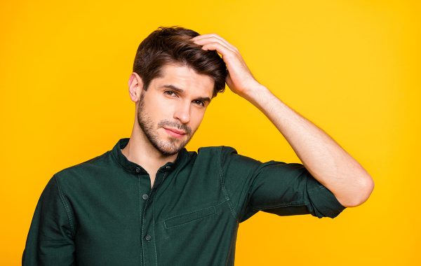 Caduta improvvisa dei capelli, quali possono essere le cause?